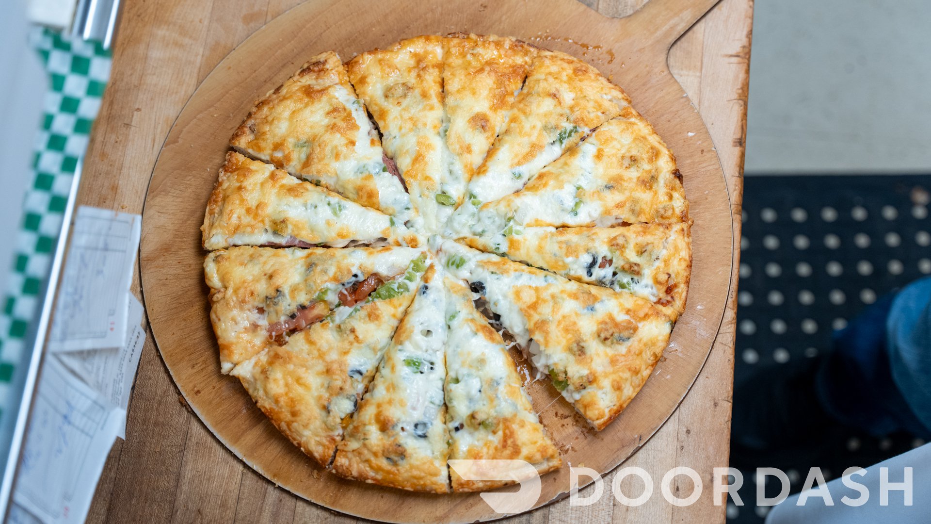 Triple Crown pizza